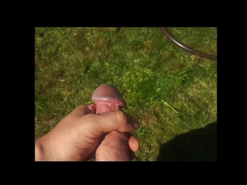 ❤️ Une chaudasse se fait baiser la chatte rose et jouit avec une giclée dans un jardin d'été... ❤️❌ Porno beau at fr.ladyxxxporno.ru ❌️